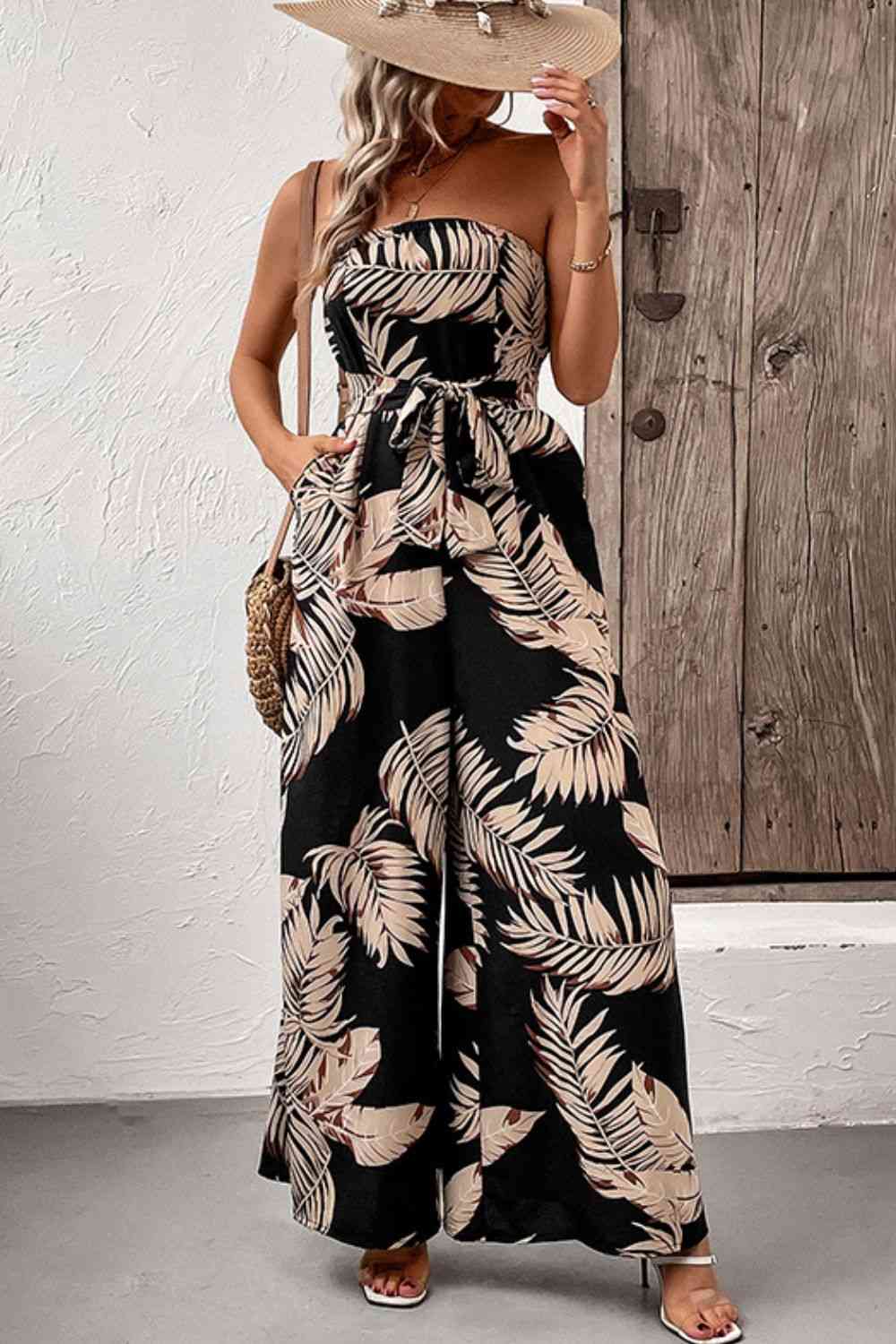 Stilla | Strapless Wide Leg Jumpsuit Med Lommer