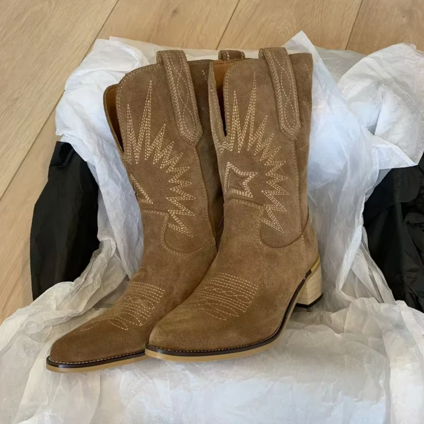 Stilla | Broderede Vintage Støvler
