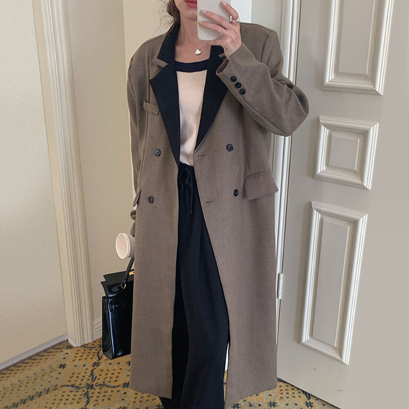 Stilla | Minimalistisk Trenchcoat Design