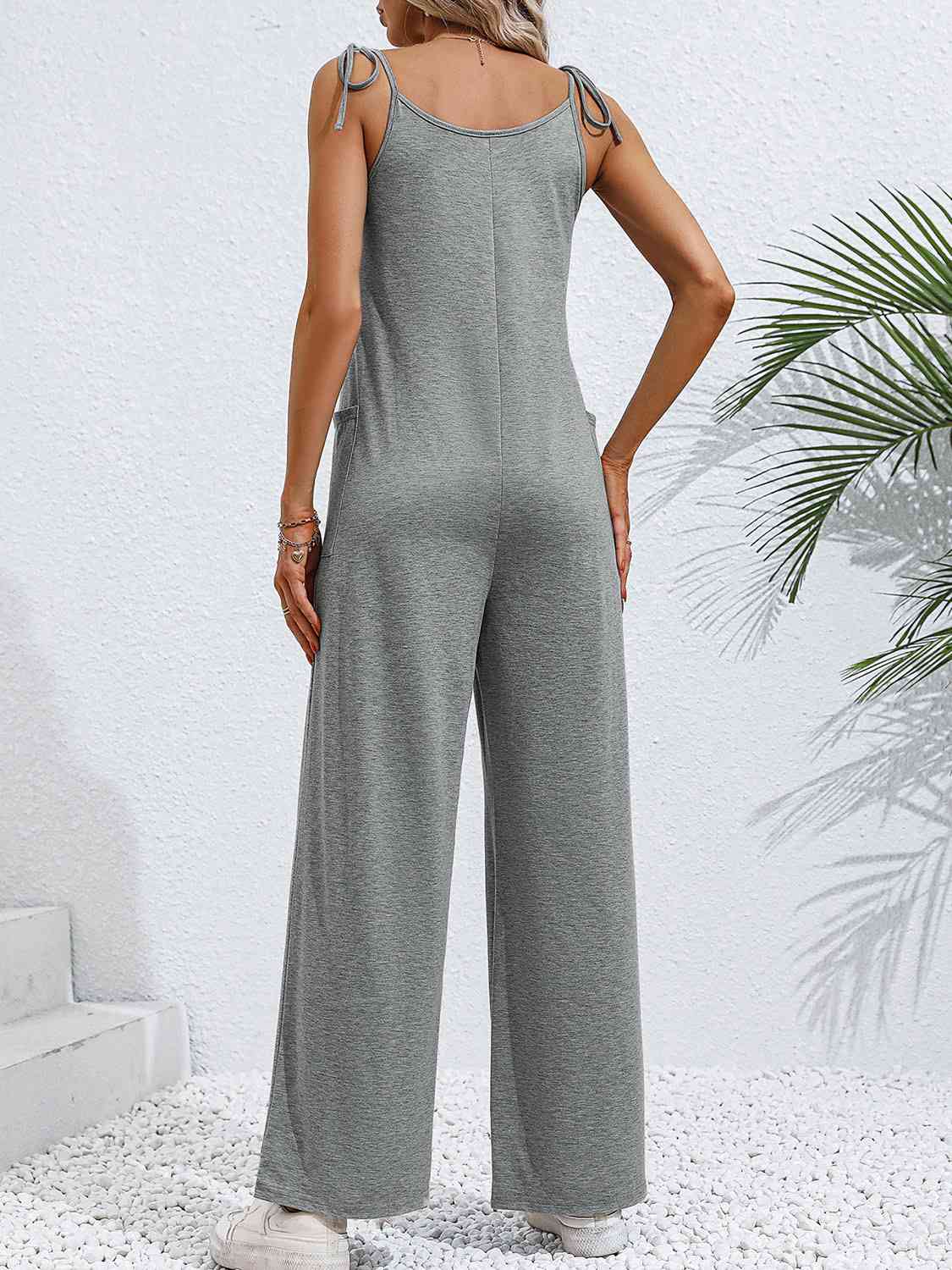 Stilla | Skulder Bred Ben Jumpsuit Med Lommer