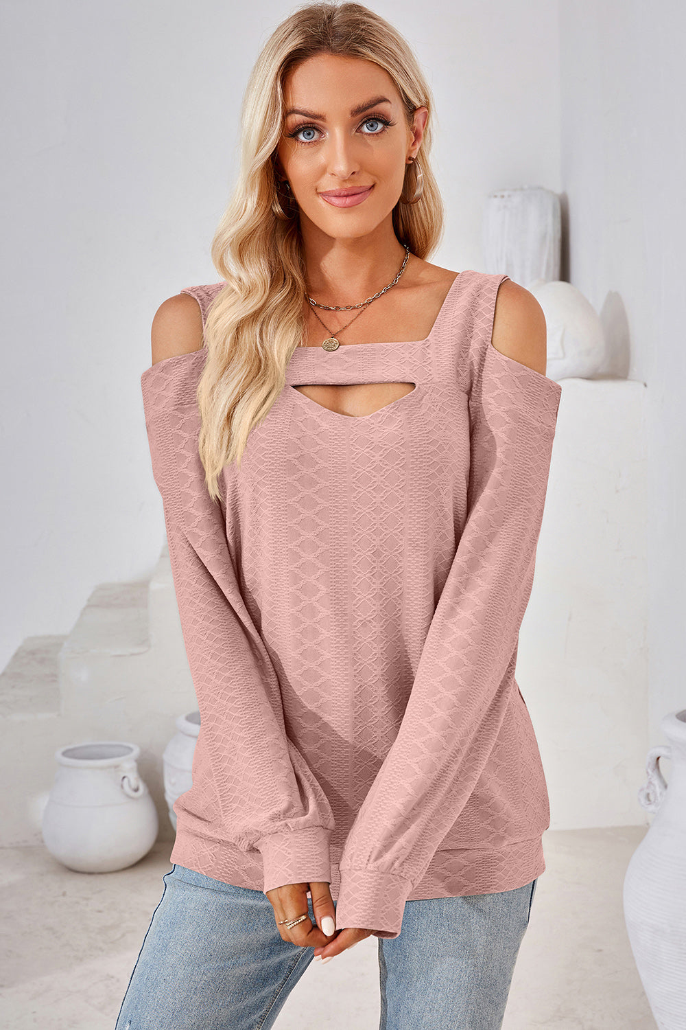 Stilla | Square Neck Cold Shoulder T-shirt