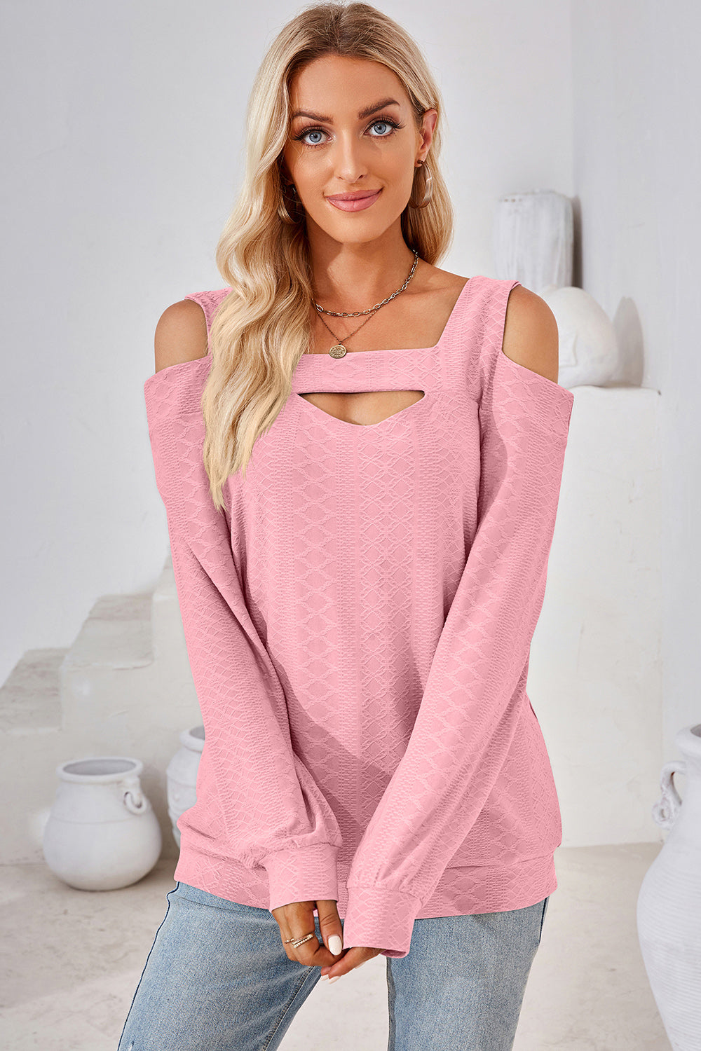Stilla | Square Neck Cold Shoulder T-shirt