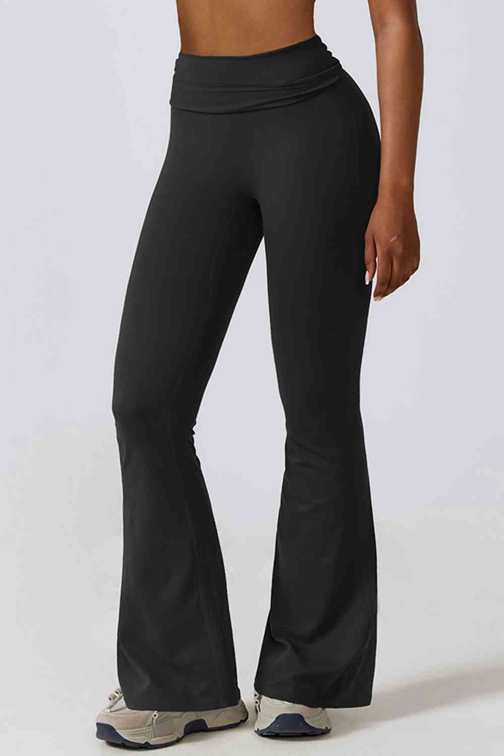 Stilla | Hals Flare Sport Jumpsuit