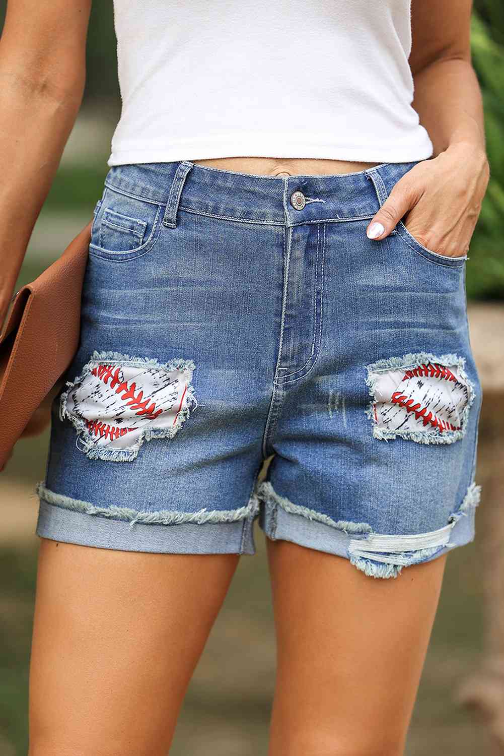 Stilla | Patch Raw Hem Denim Shorts