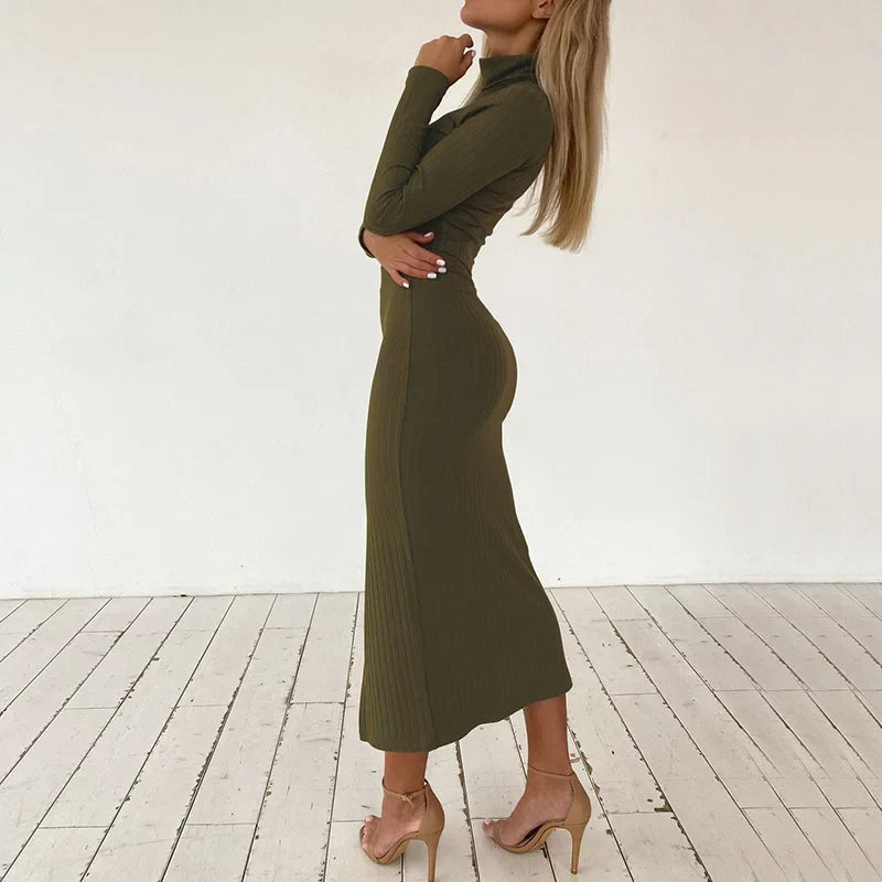 Stilla | Jumpsuit Med Lange Ærmer Høj Hals og Høj Talje Nederdel Med Slids