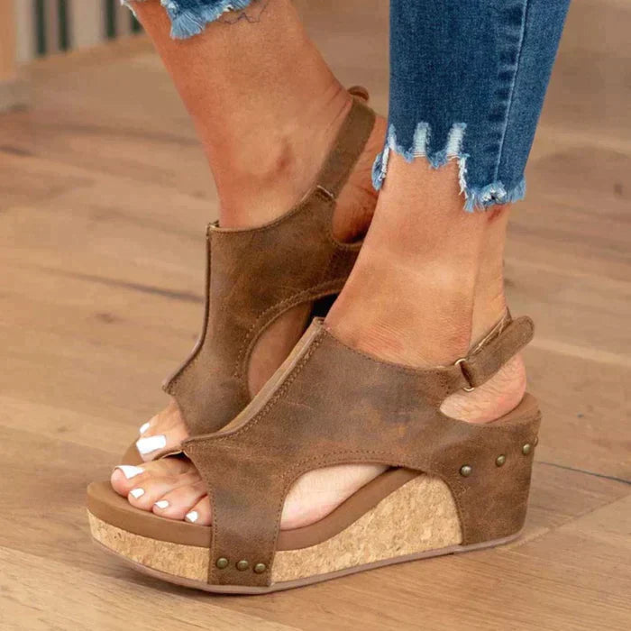Stilla | Pauline® Stilfulde Og Komfortable Kilehæle Sandaler