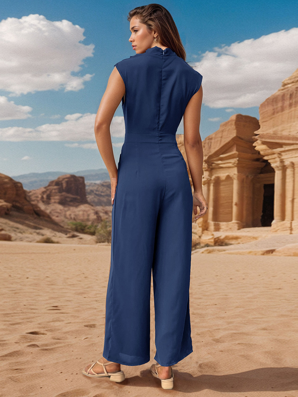 Stilla | Mock Neck Ærmeløs Jumpsuit