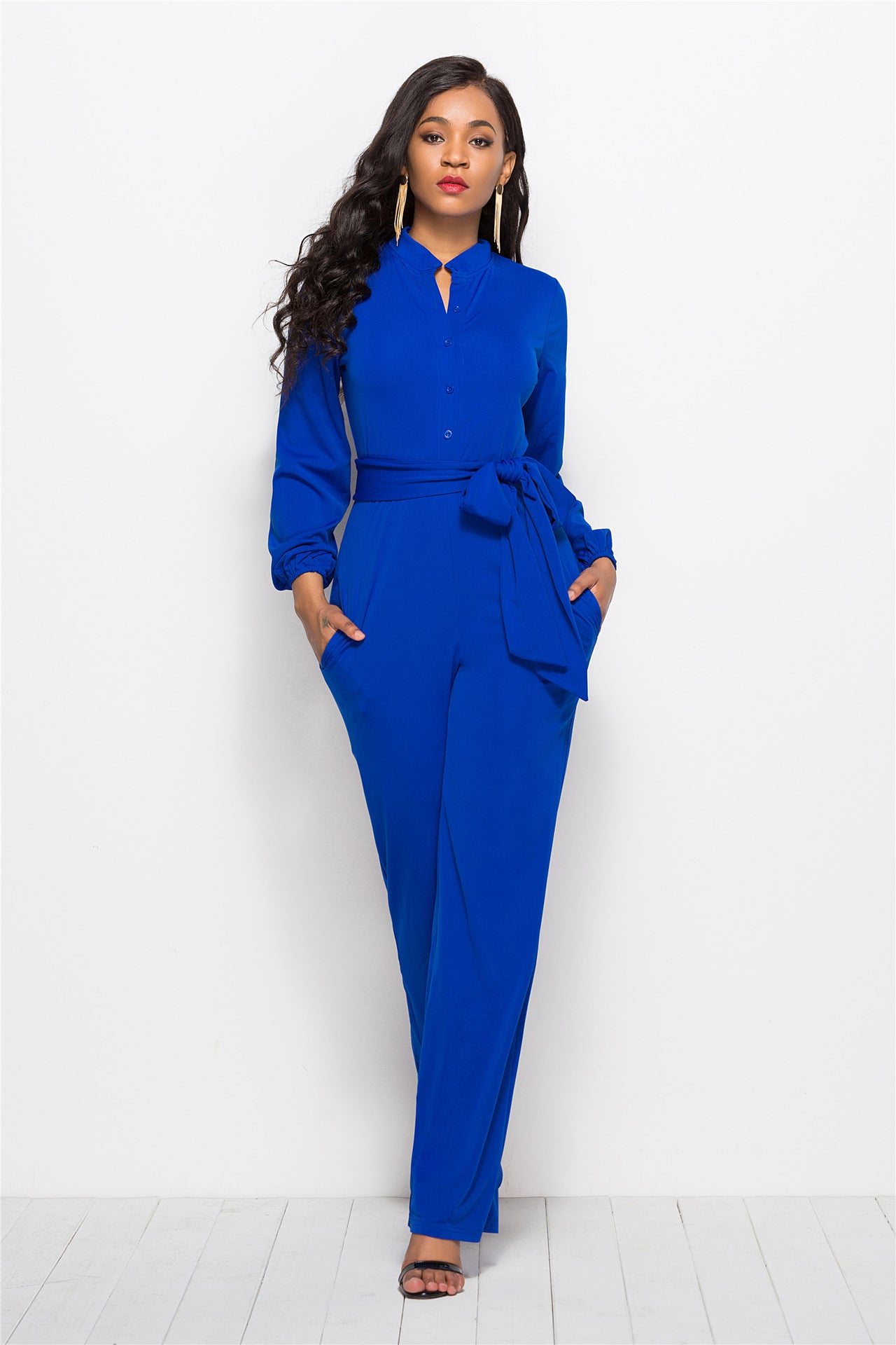 Dame Elegant Jumpsuit med tætsiddende snit og lange ærmer Stilla