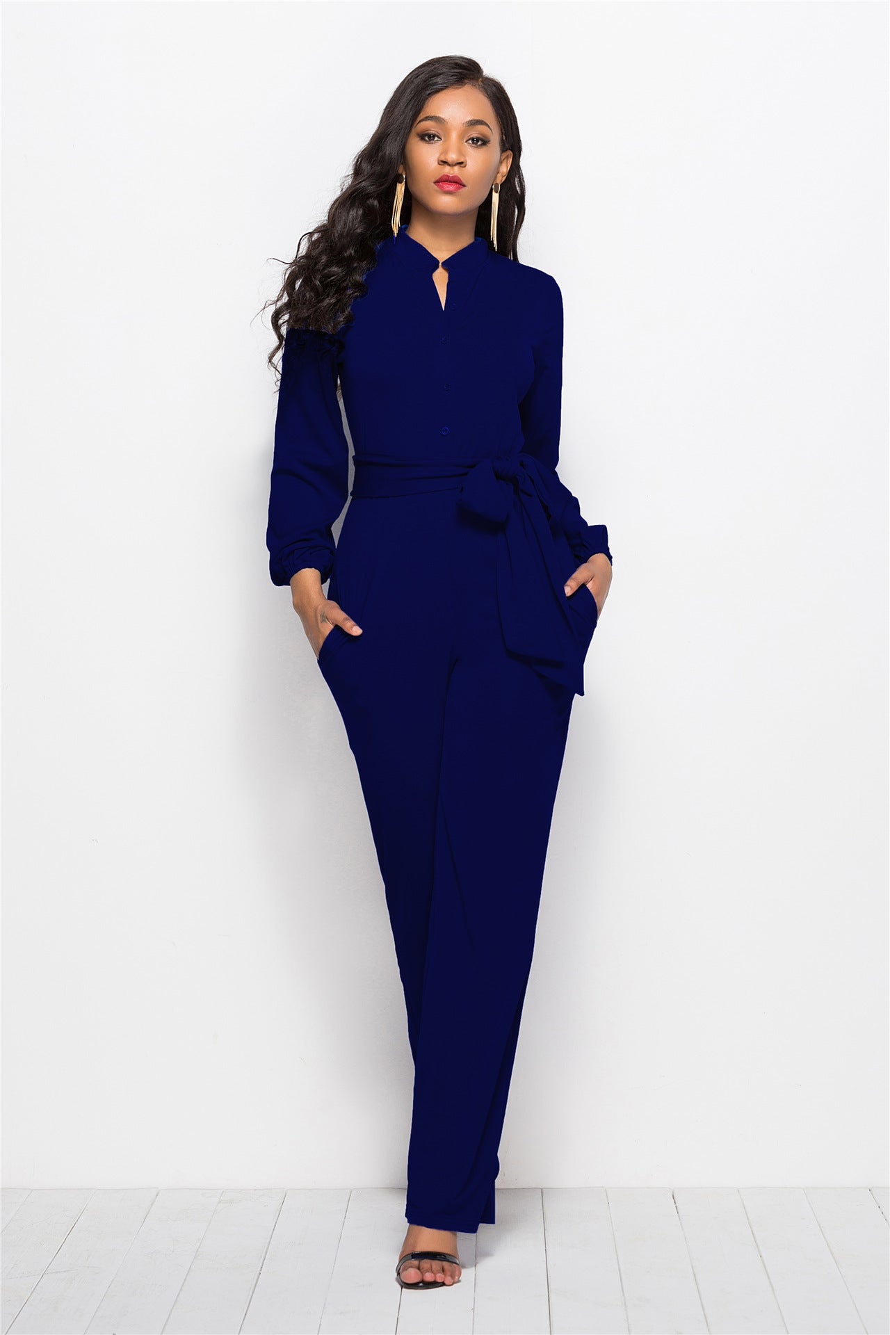 Dame Elegant Jumpsuit med tætsiddende snit og lange ærmer Stilla