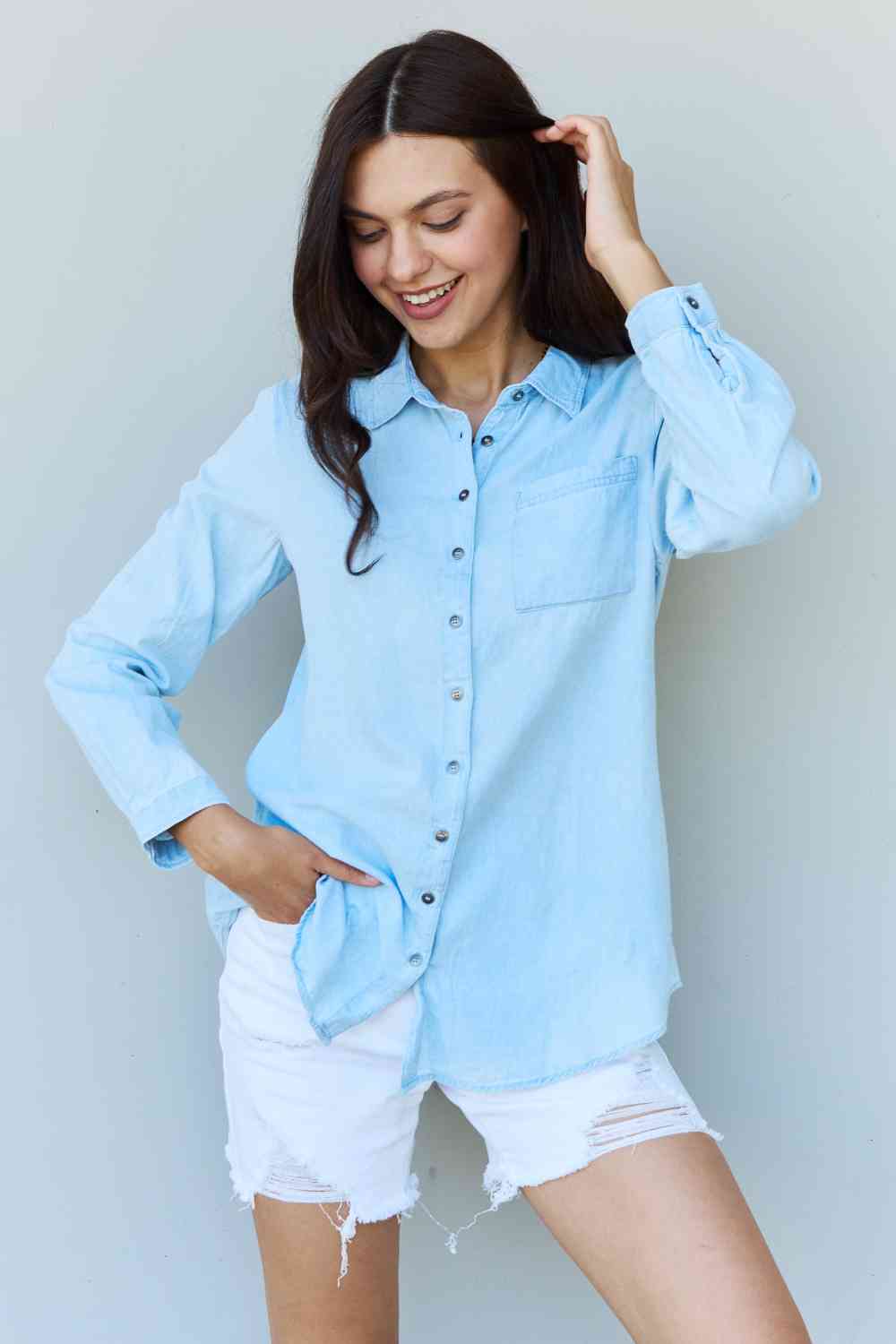 Stilla | Blue Jean Baby Denim Button Down Shirt Top Lys Blå