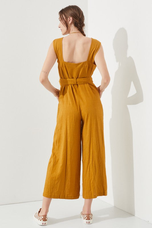 Stilla | Ærmeløs Firkantet Hals Knap Ankel Jumpsuit