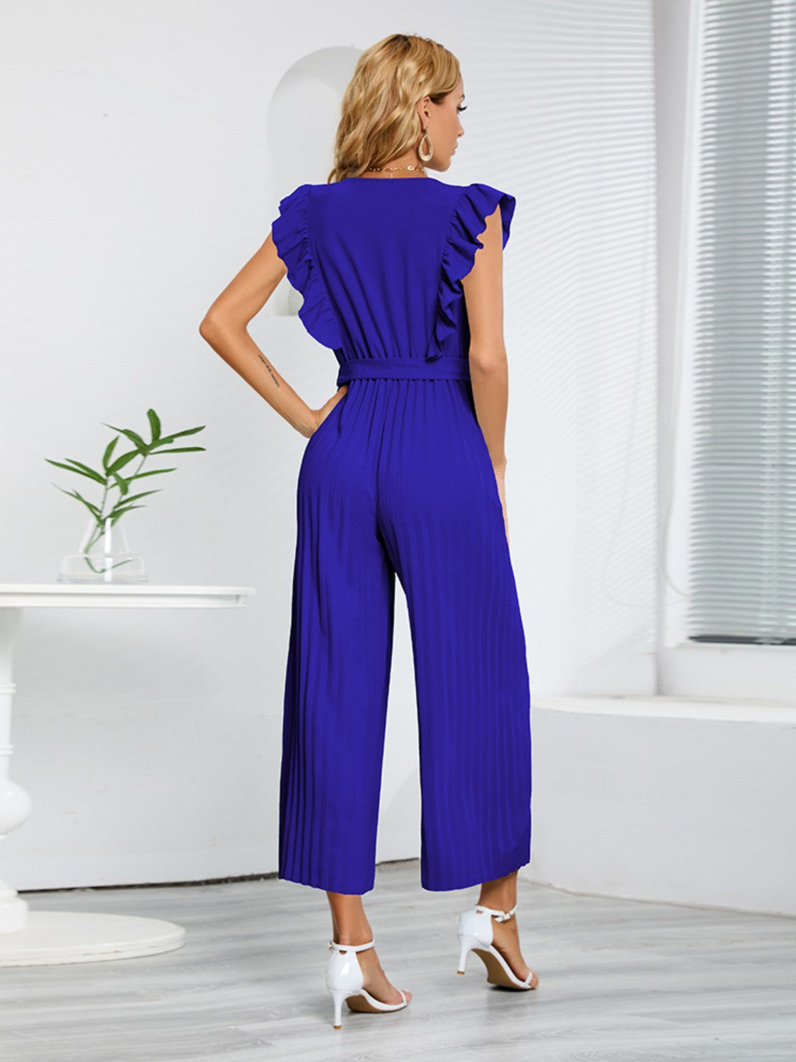 Stilla | Surplice Cap Sleeve Jumpsuit