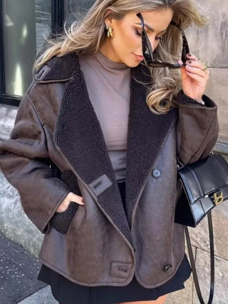 Stilla | Oversized vest til kvinder med pels