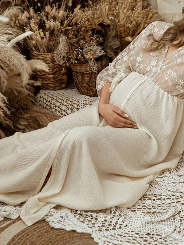 Stilla | Abrikos Boheme Lace Volanter Knapper Fringes Slids Maxi Maternity Kjoler