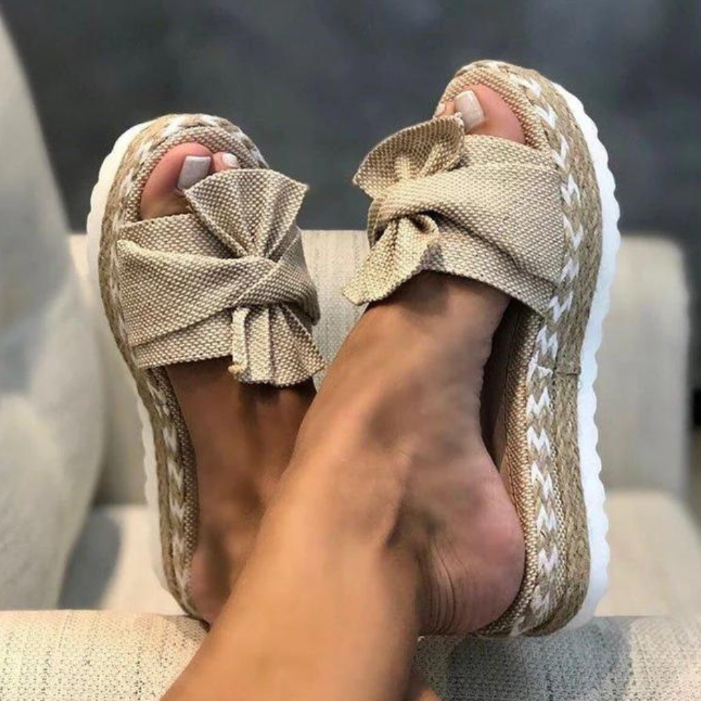 Stilla | Tidløse Sandaler til Kvinder med En Klassisk Sløjfe