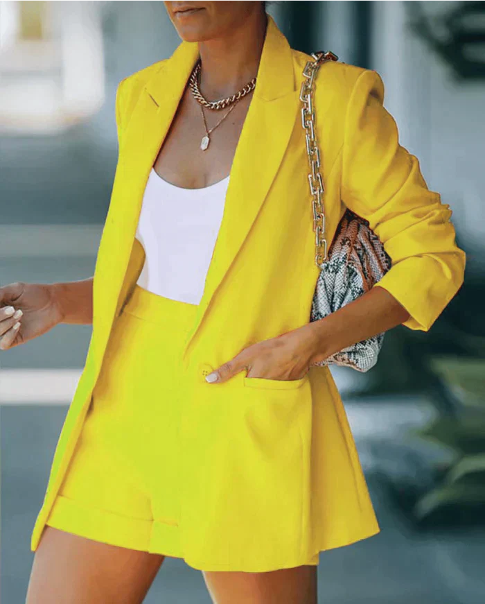Stilla | Blazer & Shorts Sæt