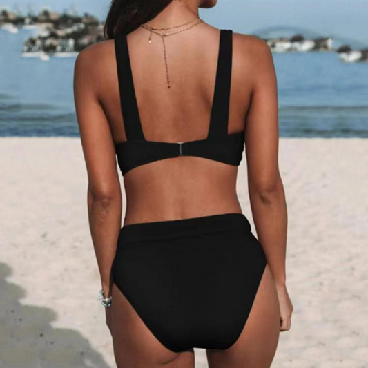 Stilla | Højtaljede Bikinier med Elegance