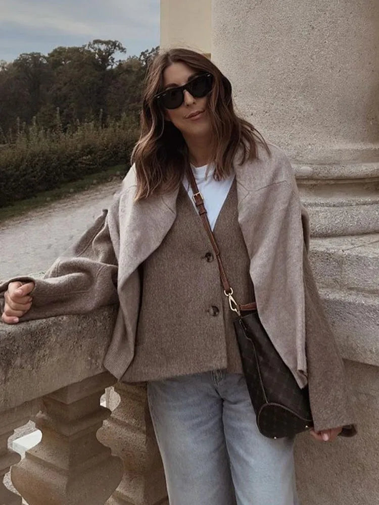 Stilla |Elegant Blazer med Enkeltknapper og V-udskæring