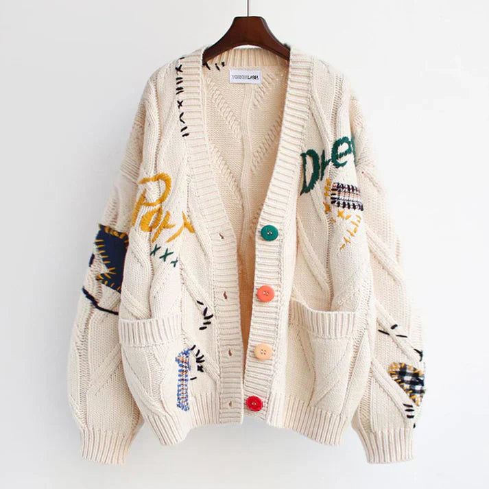 Stilla | Strikket jakke med patchwork-accenter