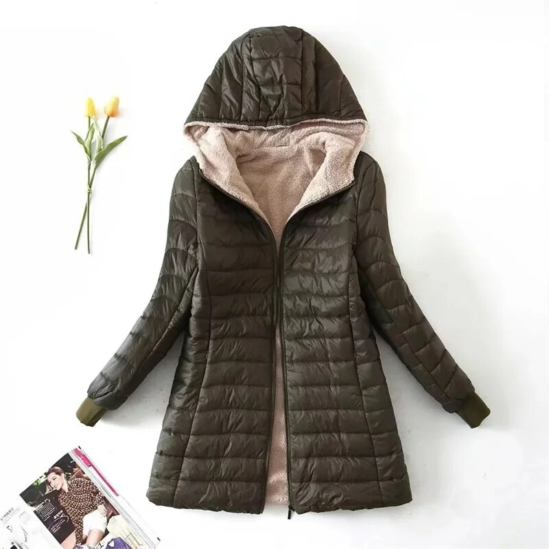 Stilla | Lange Jas Lichtgewicht Damesjack Met Fleece Inleg Voor De Winter