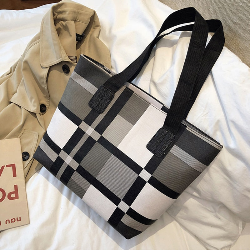 Stilla | Original Checked Handbag