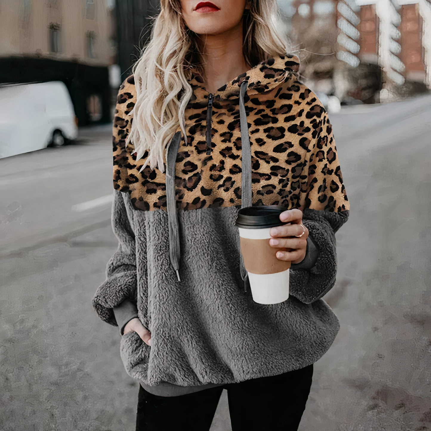 Stilla | Sweatshirt med leopardmønster i fleece