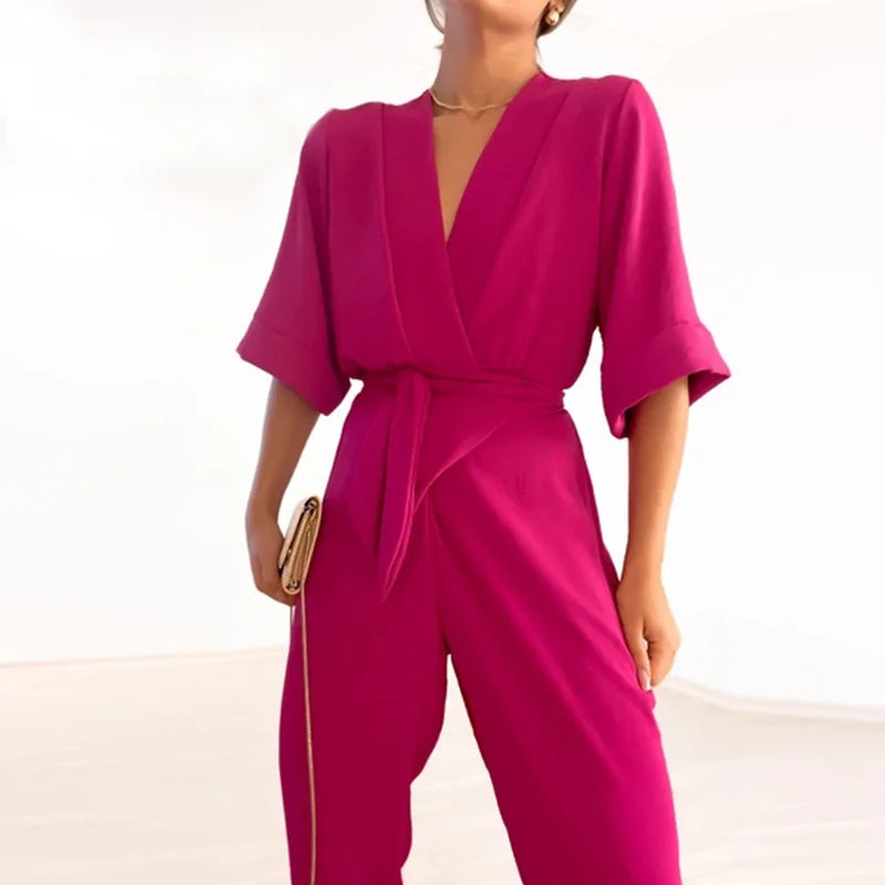 Stilla | Enkel Jumpsuit Med V-Udskæring Og Korte Ærmer