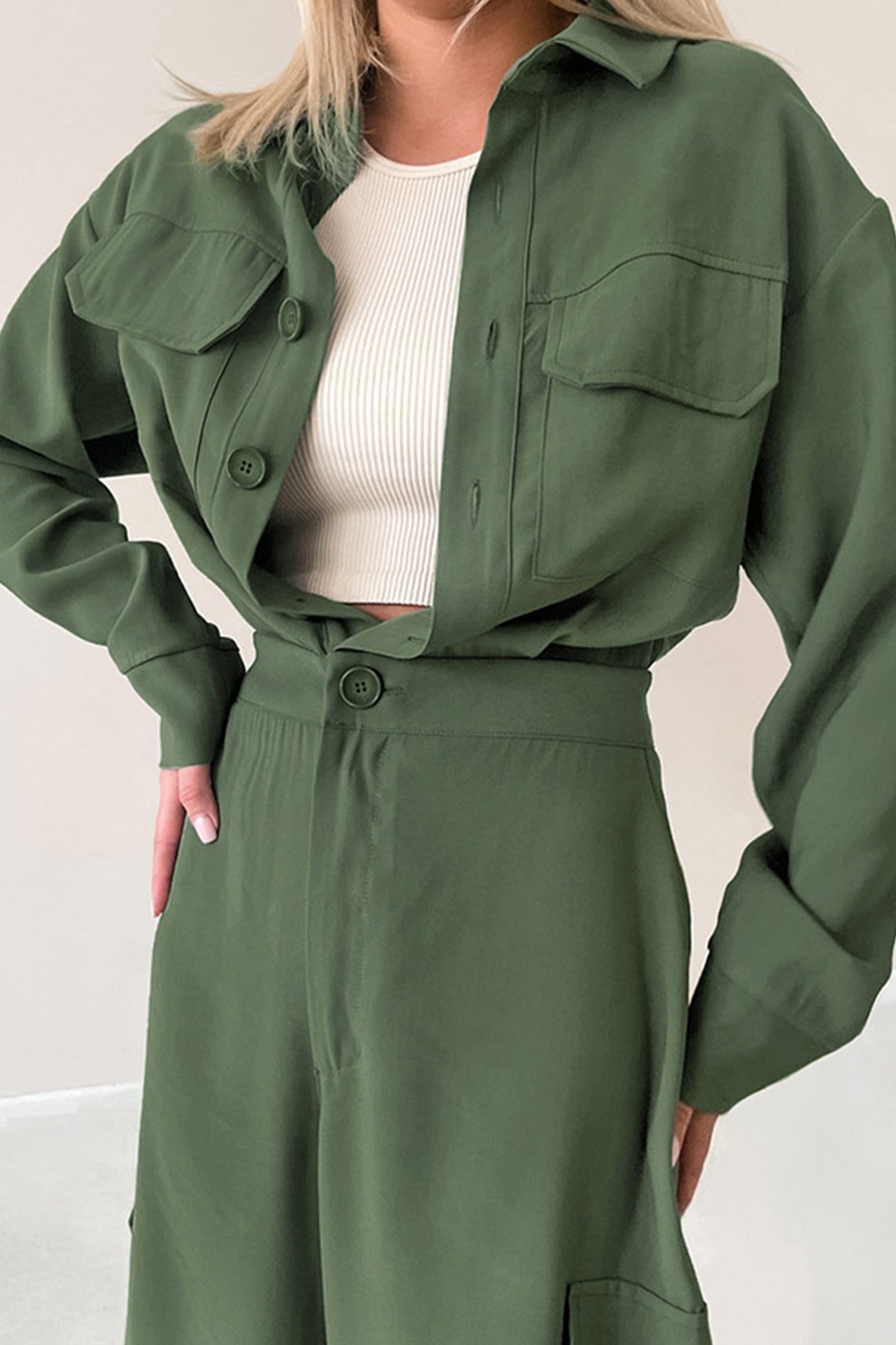 Stilla | Enkle Cargo Jumpsuits Med Knapper og Lange Ærmer