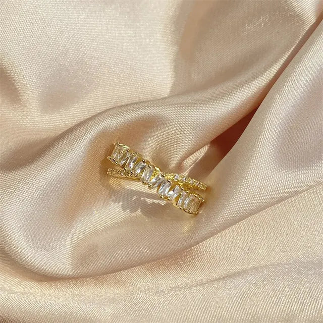 Stilla | spiralring med pavé krystaller