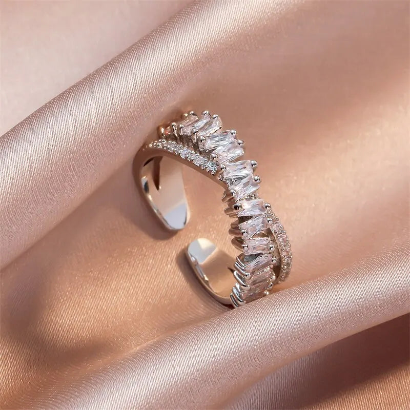 Stilla | spiralring med pavé krystaller