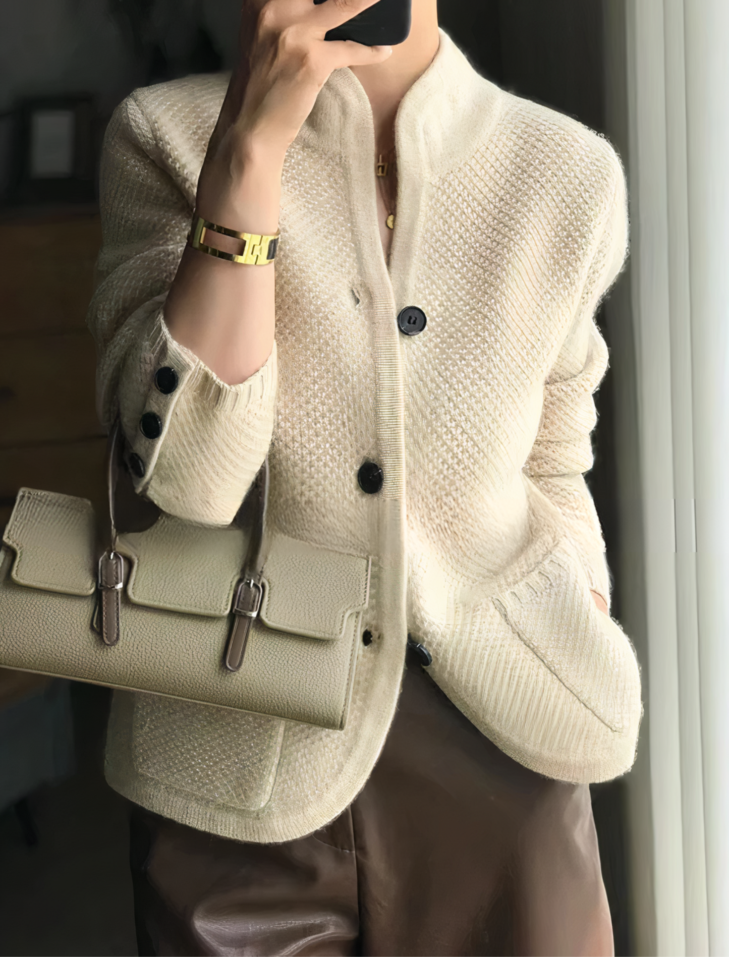 Stilla | Cashmere-cardigan med knaplukning
