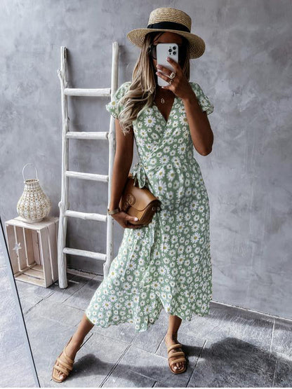 Stilla | Maxi Kjoler Til Gravide Med Korte Ærmer, V-hals Og Blomsterbånd