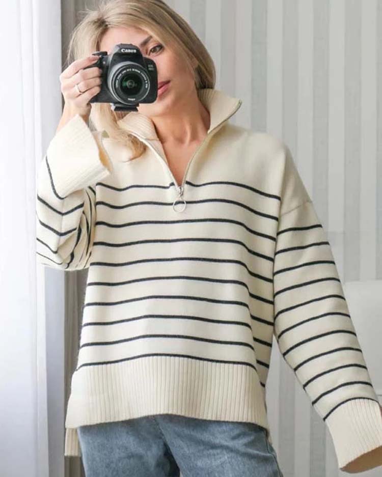 Stilla | Bluse Ivy i Stribet Netlook Med Lynlås Uddybning