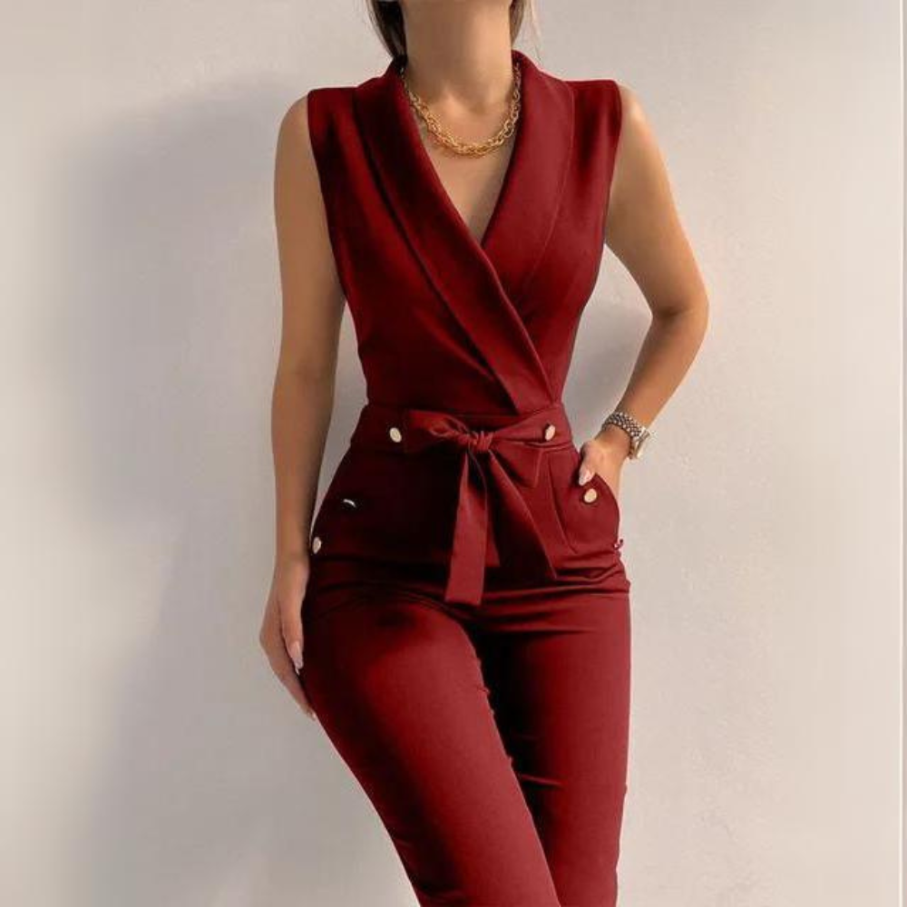 Stilla | Sexet Jumpsuit Med Stofbælte