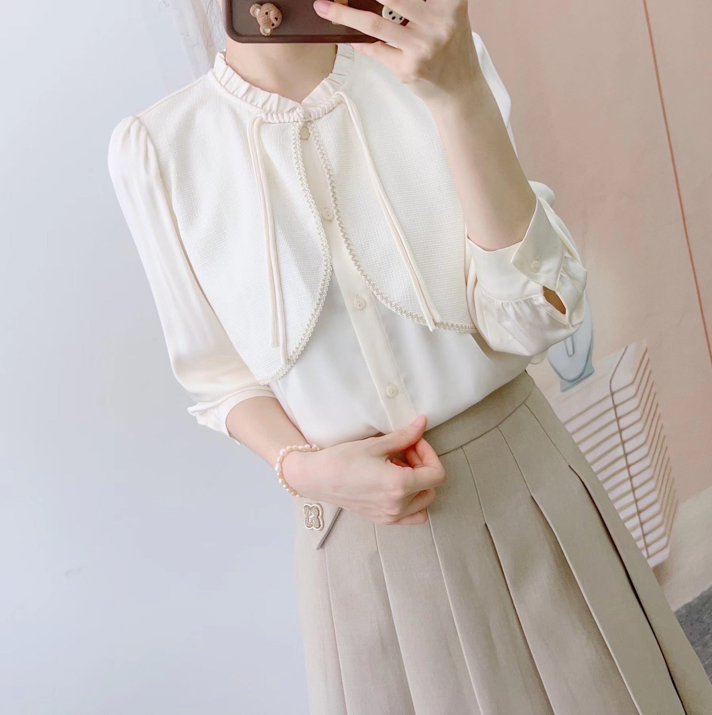 Dame elegant bluse med aftagelige skulderpuder Stilla