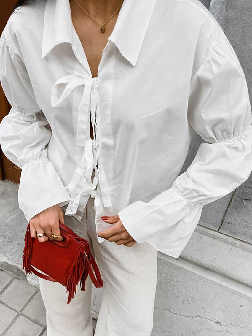 Dame elegant bluse med ruffle detaljer og legende snoretræk Stilla