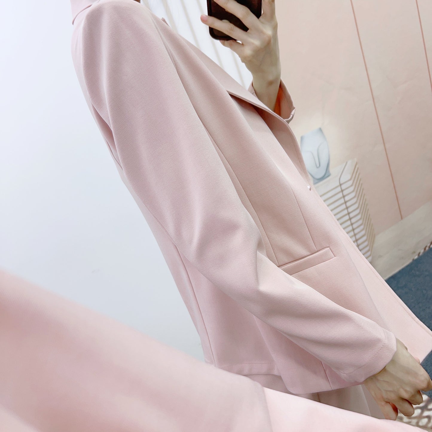 Dame elegant Blazer-bukser-kombination med taljerbart bælte og smart snit Stilla