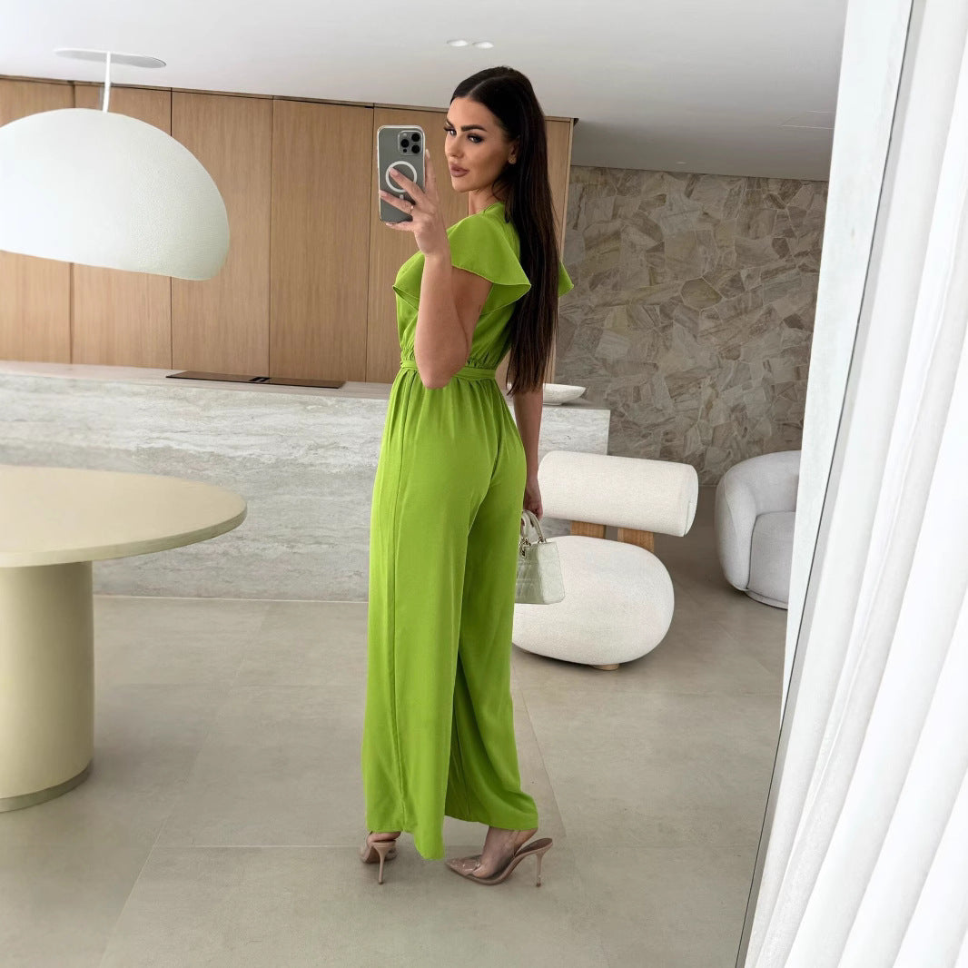 Dame jumpsuit med elegante ruffle detaljer og figursyet snit Stilla