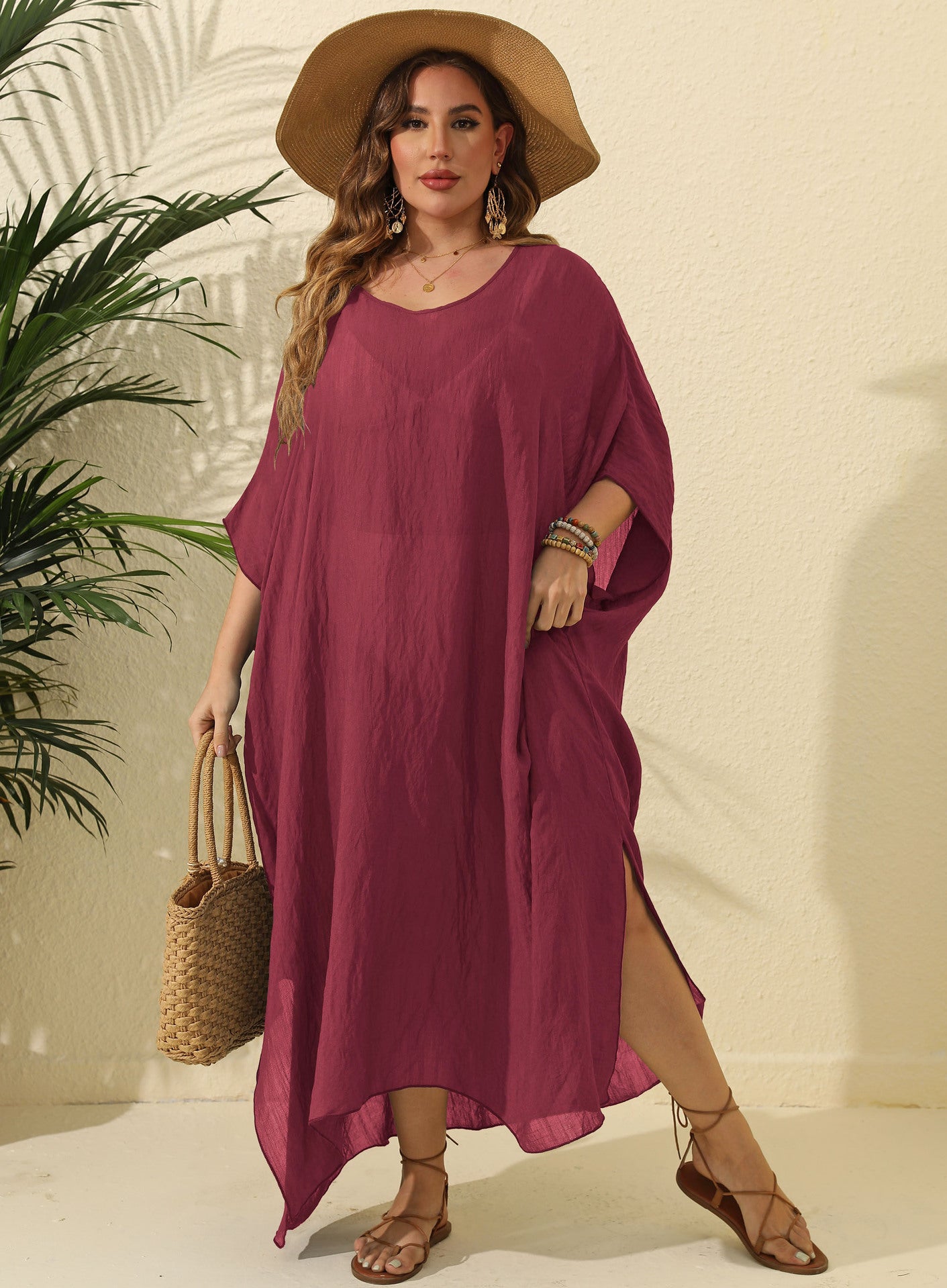 Dame afslappet strandkjole med asymmetrisk søm og praktiske sideslids Stilla