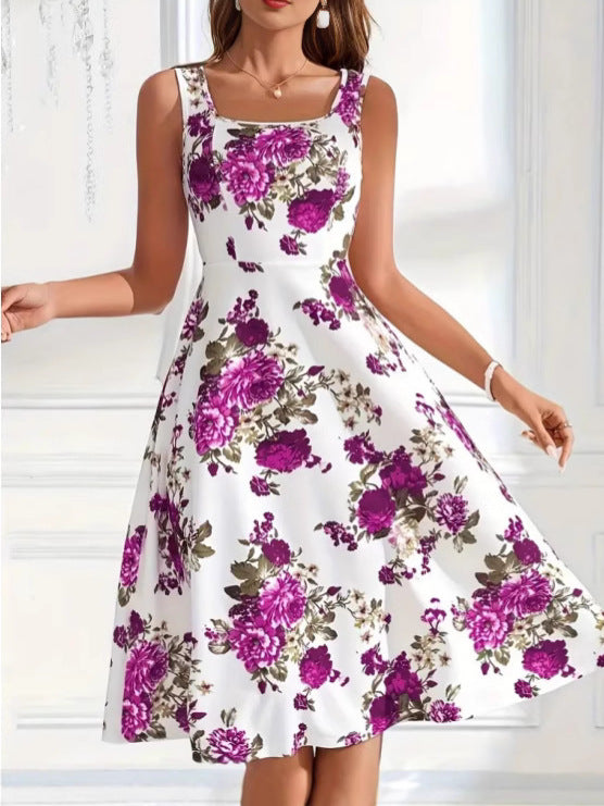 Dame Elegant blomsterkjole med firkantet udskæring og svajende nederdel Stilla