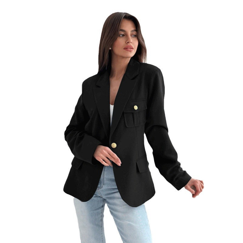 Dame elegant blazer med dobbelt syede lommer og gyldne knapper Stilla