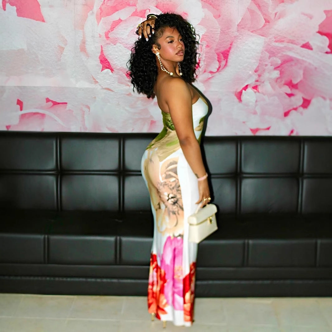 Dame Elegant blomstret Maxikjole i stropløst design med spidsbearbejdning Stilla