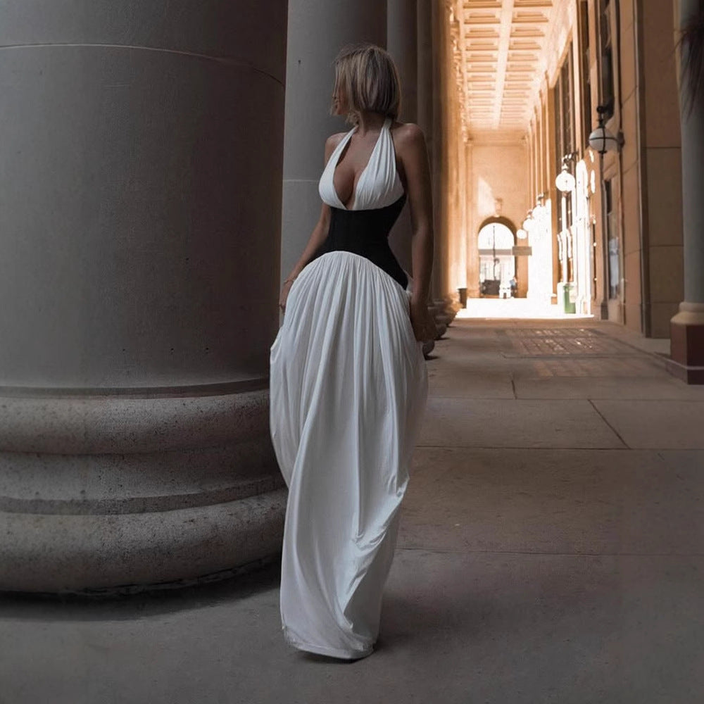 Dame Elegant gulvlængde brudekjole med dyb V-udskæring og flydende kant Stilla