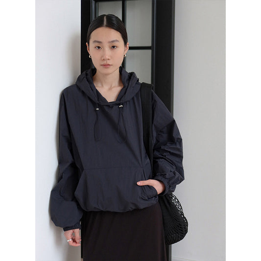 Dame afslappet bomulds-hoodie med elastisk bund og praktiske lommer Stilla