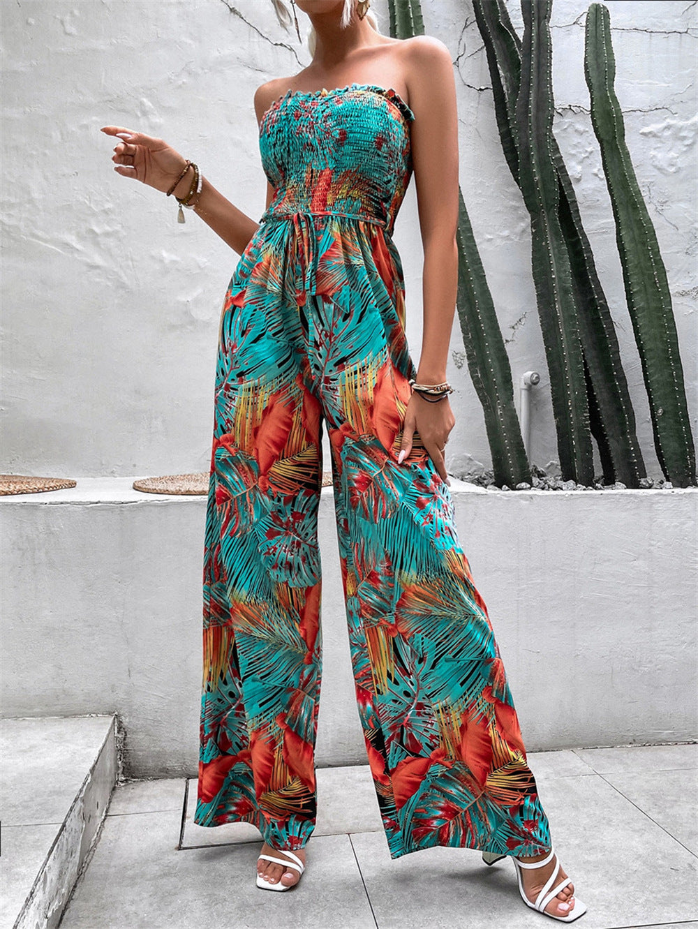 Dame sommerlig jumpsuit med palmemønster Stilla