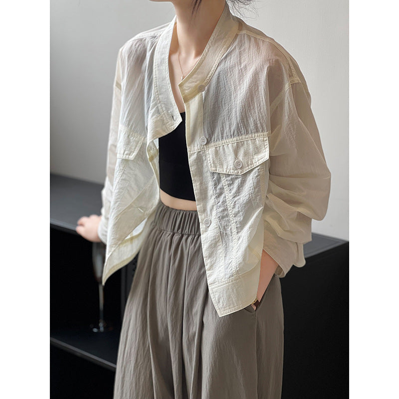 Dame afslappet cropped skjorte med knapdetaljer og praktiske lommer Stilla