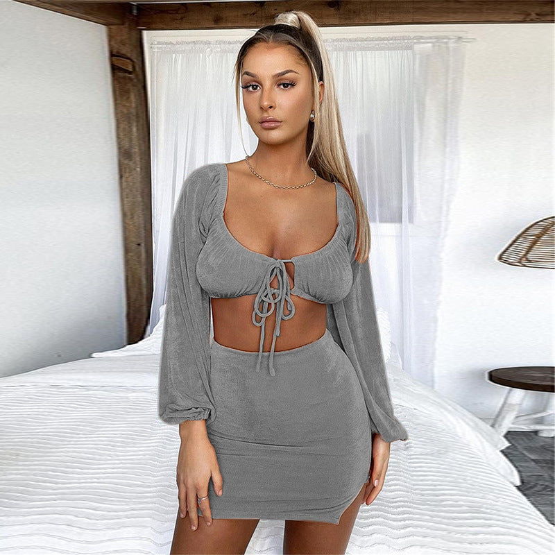 Dame Crop-Top og Mini nederdel Ensemble Stilla