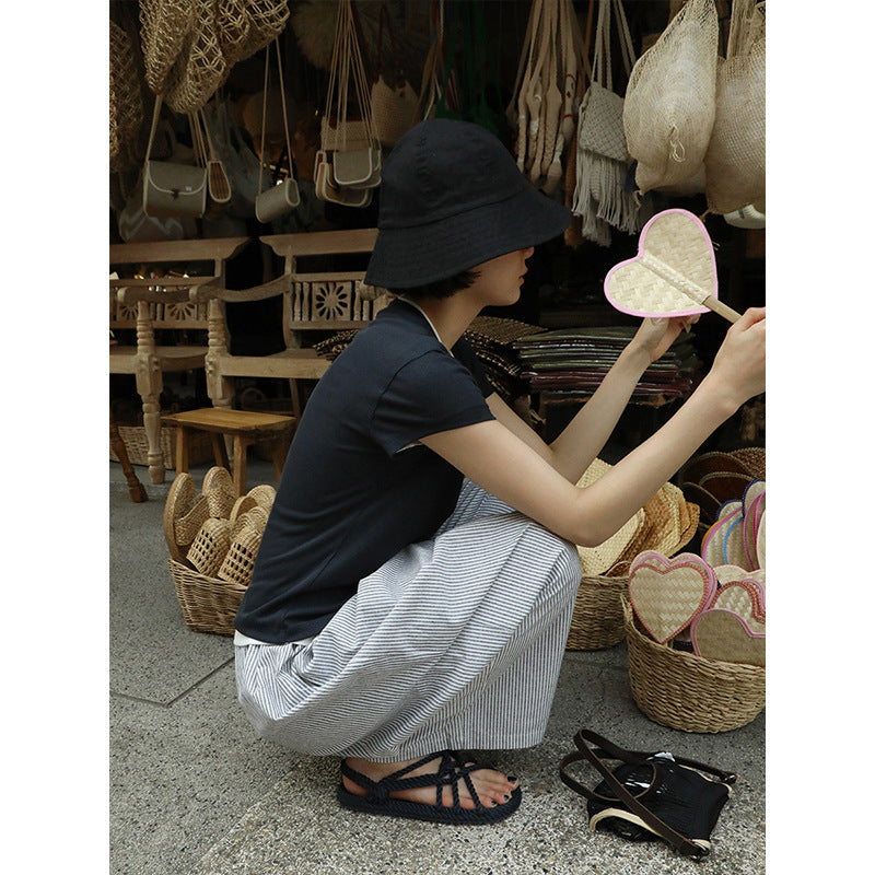 Dame afslappet kortærmet overdel med knapliste og blødt stof Stilla