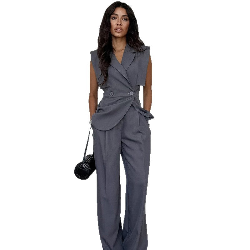 Dame elegant jumpsuit med taljerede detaljer og asymmetrisk snit Stilla