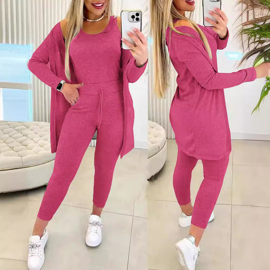 Dame afslappet og stilfuldt lounge-sæt med bredt top og slank bukse Stilla